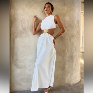 Elegant White Maxi Dress with Gold Accent